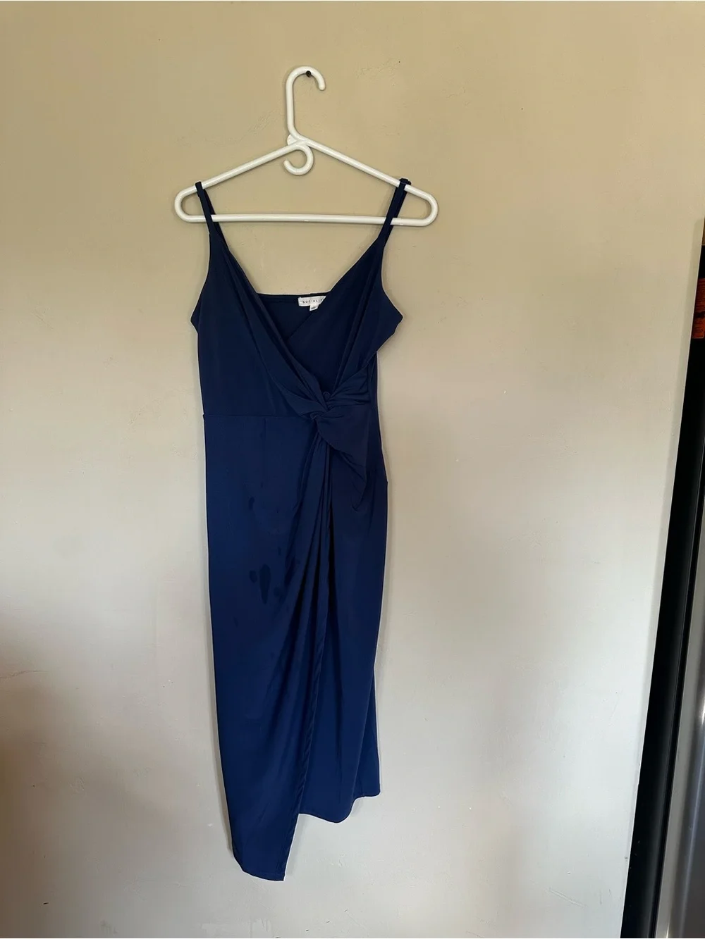 sleek navy